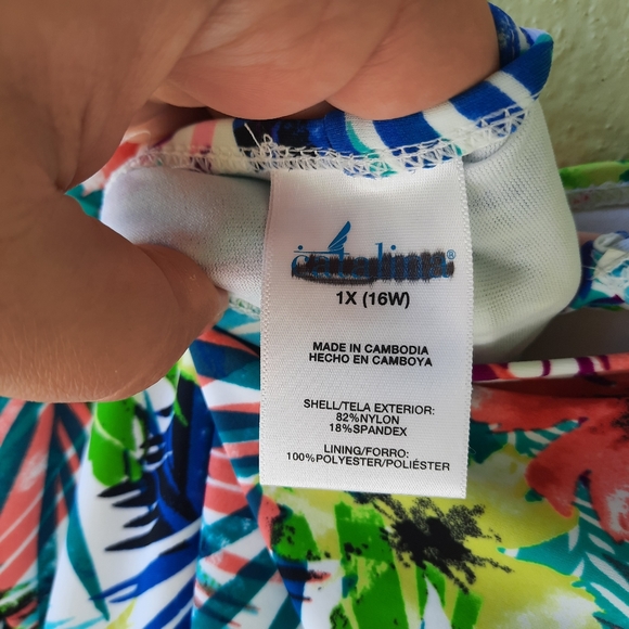 Catalina Tropical Flower Print Twist Front Sweetheart Halter One Piece Swimsuit - Picture 7 of 11